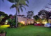  Vacation Hub International | Lynnridge Geust house Main