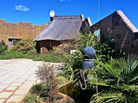  Vacation Hub International | Kures Guesthouse Main
