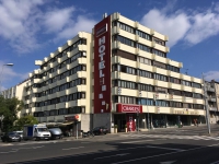 Vacation Hub International | Charles Hotel Main
