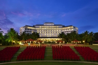  Vacation Hub International | Le Meridien Kochi Main