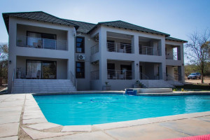  Vacation Hub International | Tinyiko Kruger Lodge Main