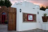  Vacation Hub International | Villa Contessa Main