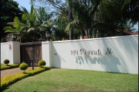  Vacation Hub International | 139 on Munnik Guest House Main