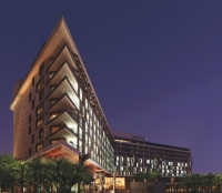  Vacation Hub International | Radisson Blu Yas Island Main