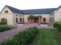  Vacation Hub International | Le Bac Estates Main