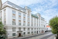  Vacation Hub International | NH Wien Belvedere Hotel Main