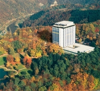  Vacation Hub International | Wyndham Garden Koblenz Main