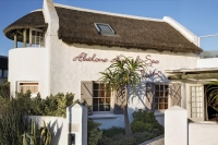  Vacation Hub International | Abalone House & Spa Main