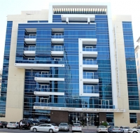  Vacation Hub International | Royal Ascot Hotel Apartments Main