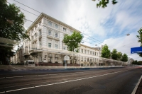  Vacation Hub International | Lancaster Hotel Main