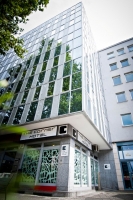  Vacation Hub International | The Corner Hotel Frankfurt Main