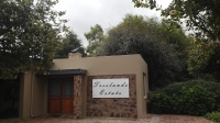 Vacation Hub International | Treelands Abbey Main