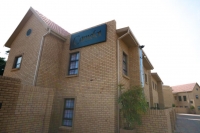  Vacation Hub International | Camelot Self Catering Apartments Main