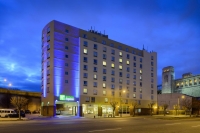  Vacation Hub International | Holiday Inn Express Philadelphia Penns Landing Main