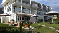  Vacation Hub International | Hermanus Beach Villa Main