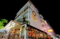  Vacation Hub International | Aspery Hotel Main