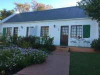  Vacation Hub International | Eventide Lodge Main