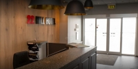  Vacation Hub International | 22 Hill Hotel Main