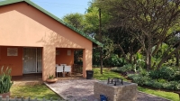 Vacation Hub International | Ithabiseng Guest Farm  -  Blesbok Cottage Main