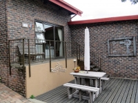  Vacation Hub International | Lost Trail B&B Main