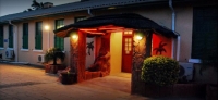  Vacation Hub International | Oasis Country Lodge Main