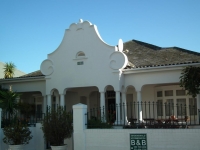  Vacation Hub International | Groenewald Accommodation Main