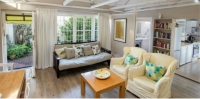  Vacation Hub International | Quainton Guest Lodge - The Nook Main
