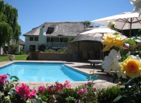  Vacation Hub International | Acara Guest House Main