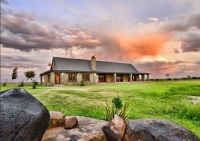  Vacation Hub International | Otterskloof Private Game Reserve Main