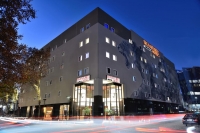  Vacation Hub International | Signature Lux Hotel by ONOMO, Sandton Main