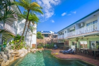  Vacation Hub International | Coral Tree Inn Main