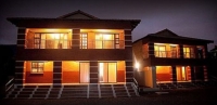  Vacation Hub International | Ansteys Square Main