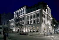  Vacation Hub International | Sofitel London St James Main