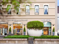  Vacation Hub International | Novotel Christchurch Main