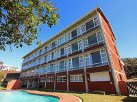  Vacation Hub International | Charles Hoffe Park Main
