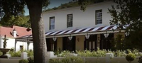  Vacation Hub International | Pontac Manor Hotel Main