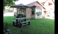  Vacation Hub International | Tracey's B & B Main