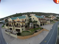  Vacation Hub International | Clouds End Guest House Main