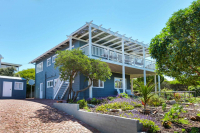  Vacation Hub International | Slip Slops Main
