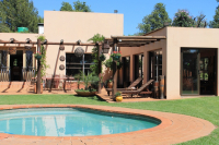  Vacation Hub International | Birdsong Guesthouse Main