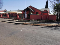  Vacation Hub International | Rosepark Guest House Main