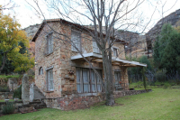  Vacation Hub International | The French Cottage Main