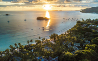  Vacation Hub International | Paradise Sun Hotel Main
