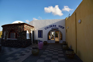  Vacation Hub International | Caldera View Resort Main