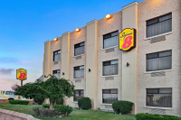  Vacation Hub International | Super 8 by Wyndham Jamaica North Conduit Main