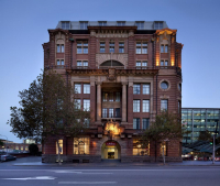 Vacation Hub International | Adina Apartment Hotel Main