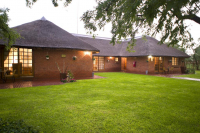  Vacation Hub International | Willows guest house Main