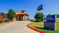  Vacation Hub International | Best Western Manhattan Inn Main