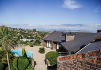  Vacation Hub International | Hilltop Guesthouse Main