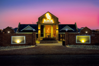  Vacation Hub International | 2 Owls Guesthouse Main